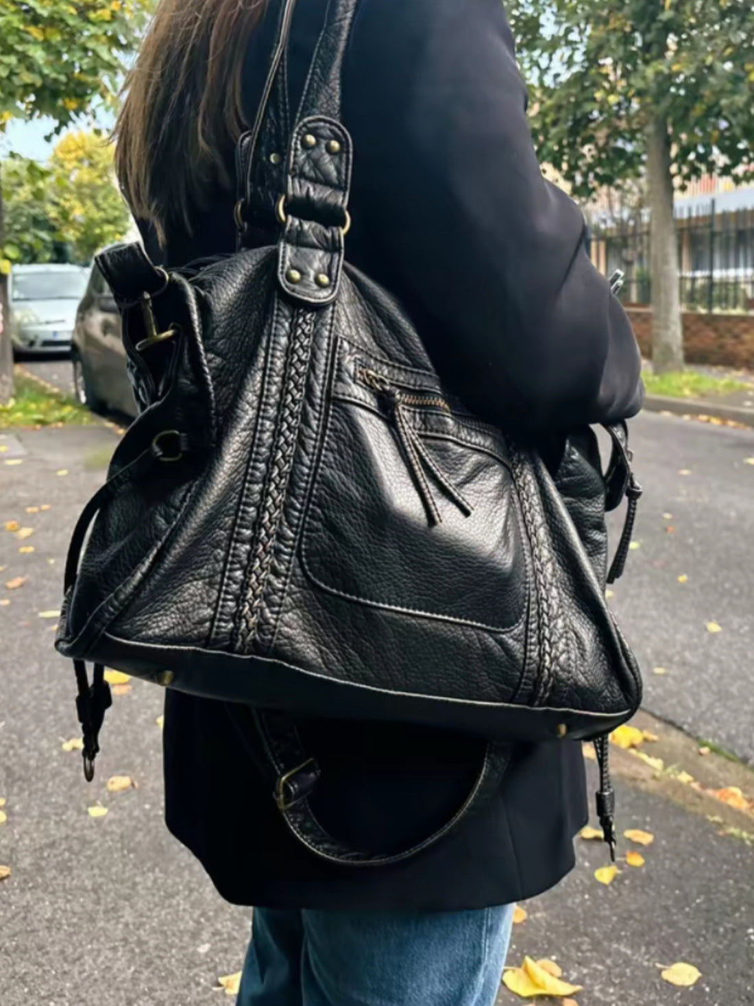Women's Fashion Shoulder Bag – Stylish Everyday Tote with Multiple Compartments