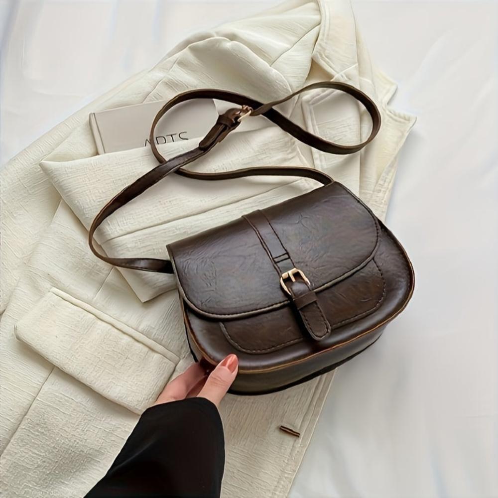 Women's Classic Saddle Crossbody Bag Elegant Everyday Purse