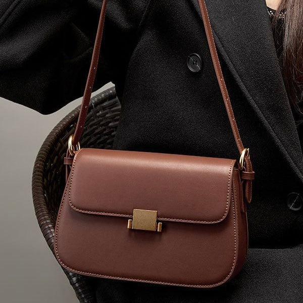 Women's Classic Shoulder Bag – Elegant Chic Everyday Purse