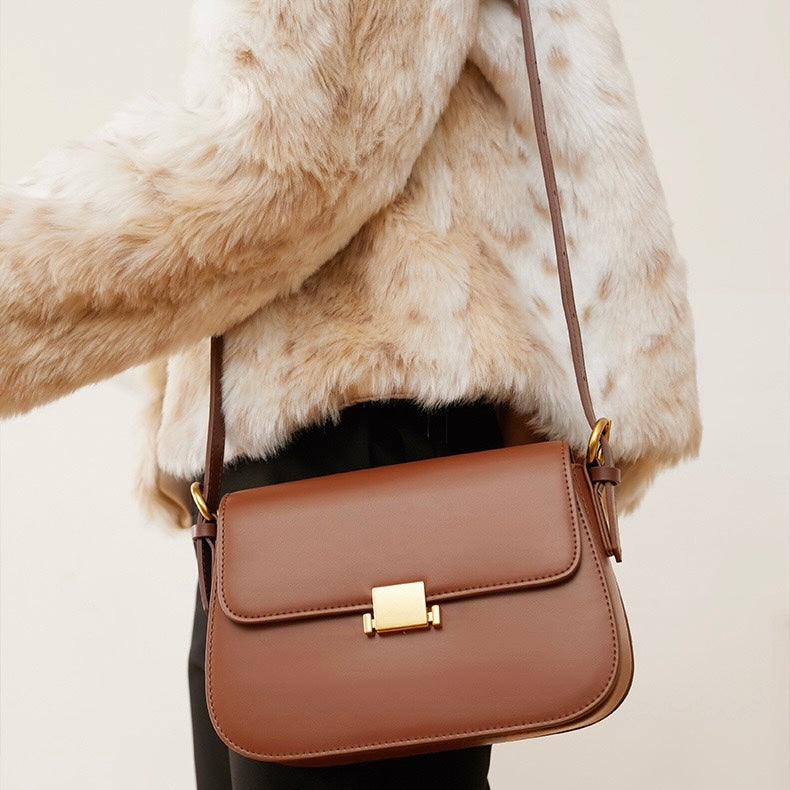 Women's Classic Shoulder Bag – Elegant Chic Everyday Purse