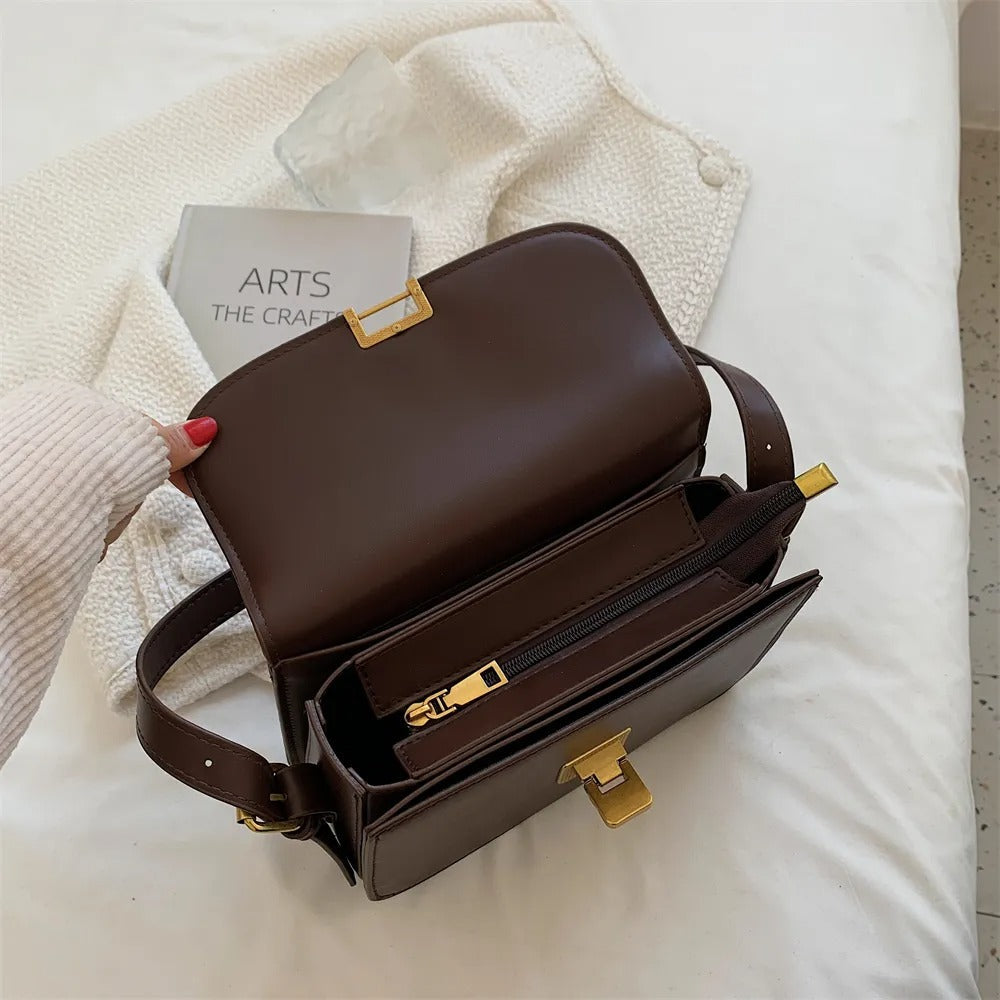 Women's Minimalist Shoulder Bag – Elegant Everyday Crossbody Purse