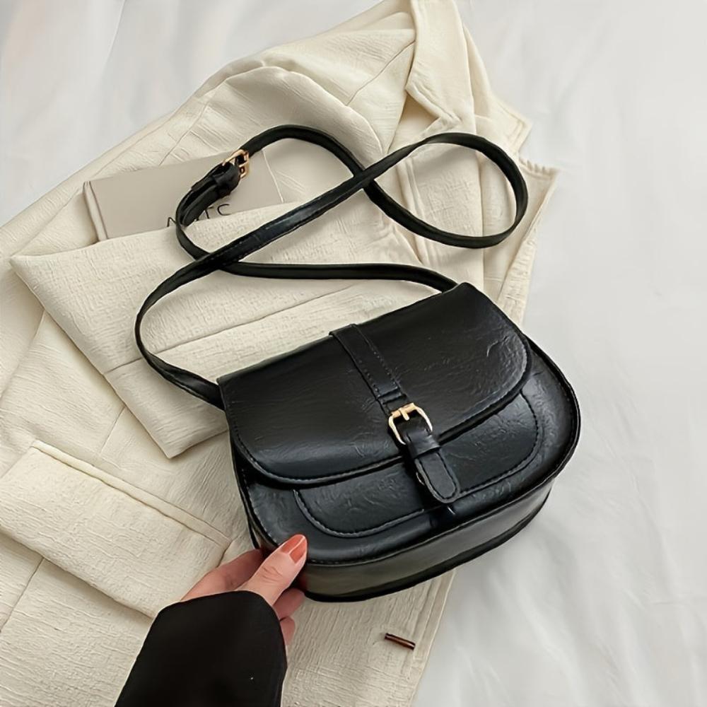 Women's Classic Saddle Crossbody Bag Elegant Everyday Purse