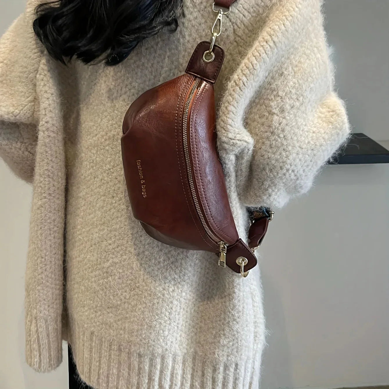 Women's Urban Chic Waist Bag – Minimalist Style Everyday Crossbody Purse