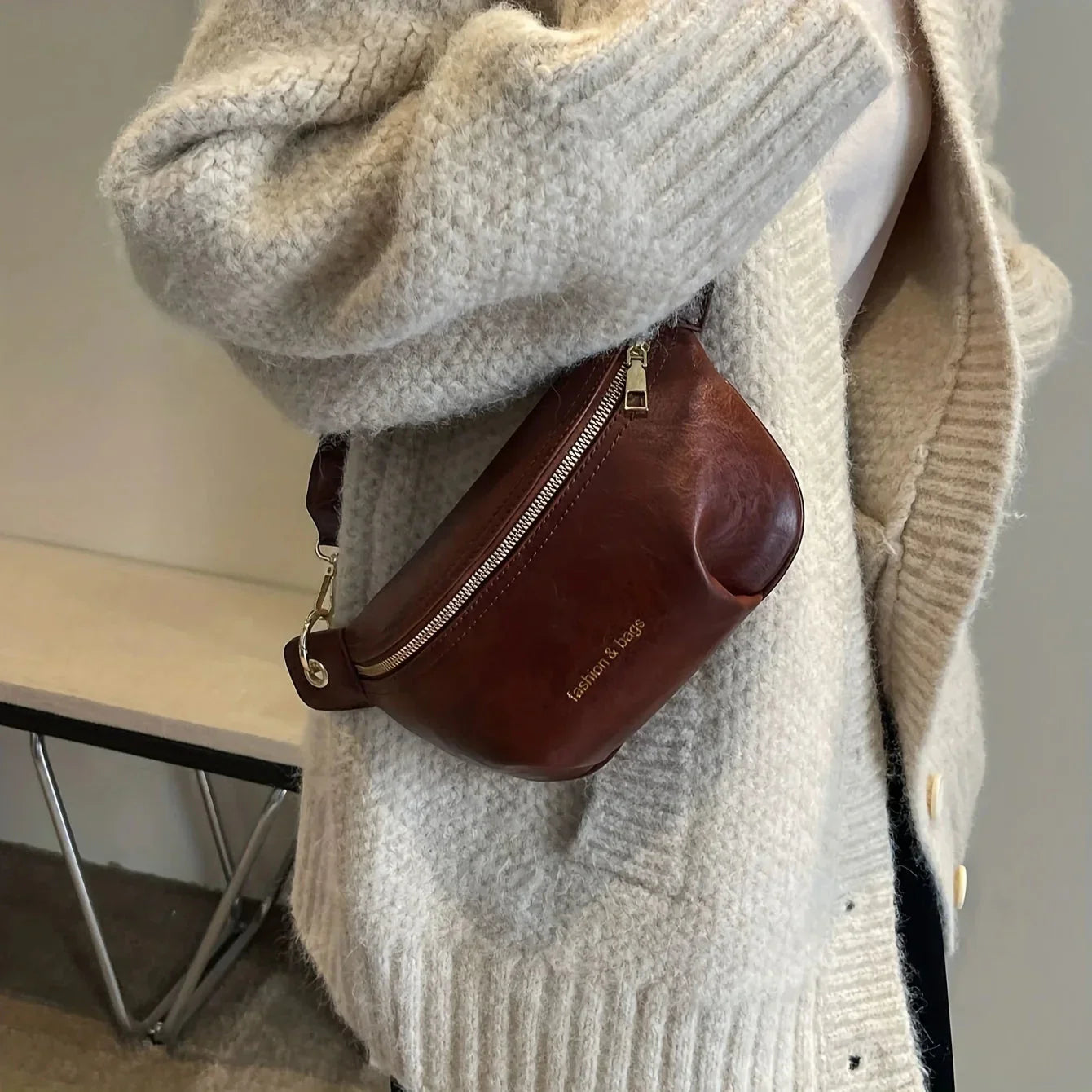 Women's Urban Chic Waist Bag – Minimalist Style Everyday Crossbody Purse