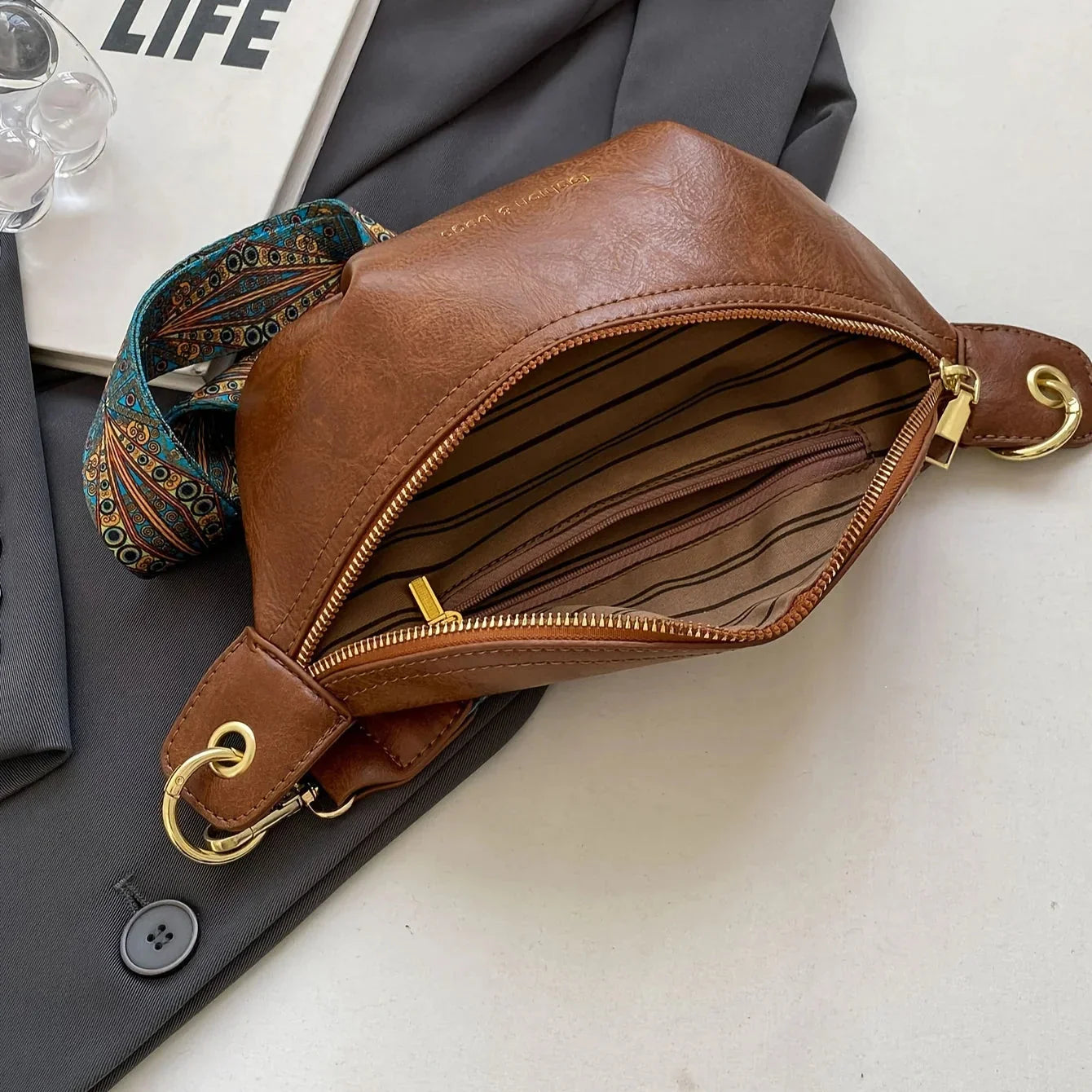 Women's Urban Chic Waist Bag – Minimalist Style Everyday Crossbody Purse