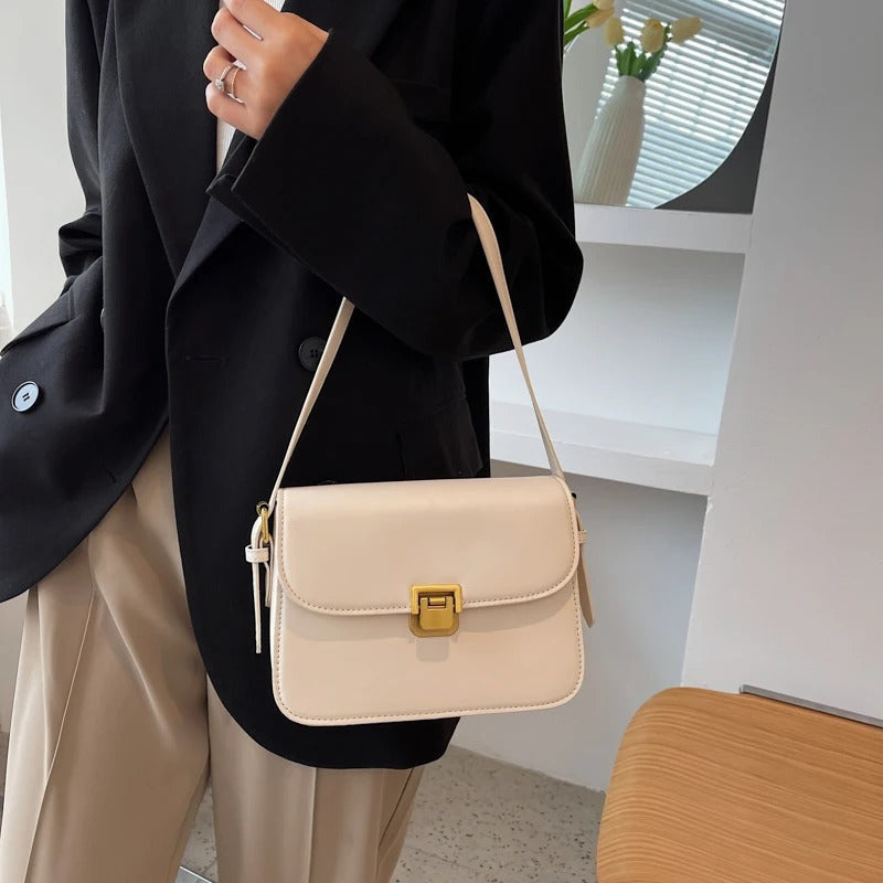 Women's Minimalist Shoulder Bag – Elegant Everyday Crossbody Purse